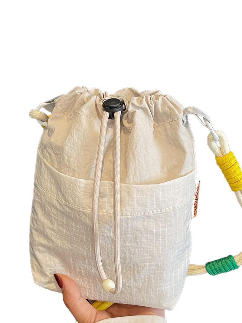 Tendência de Moda 2026: Bolsa  - Interior Design Trends 2026 avaliação e preço