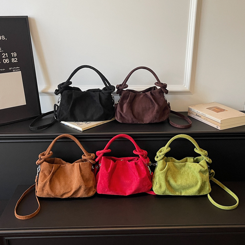 Bolsa Cloud Franzida Feminina  - Interior Design Vintage Style avaliação e preço